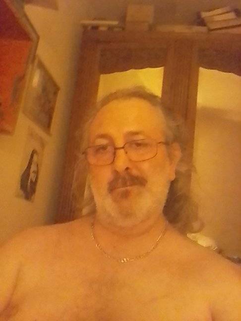Profil de Youva, 52 ans, Escort Gay Belgique à Heist-op-den-Berg