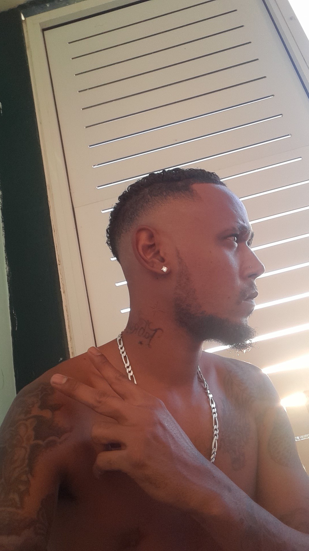 Profil de Habil, 32 ans, Escort Gay Belgique à Vosselaar