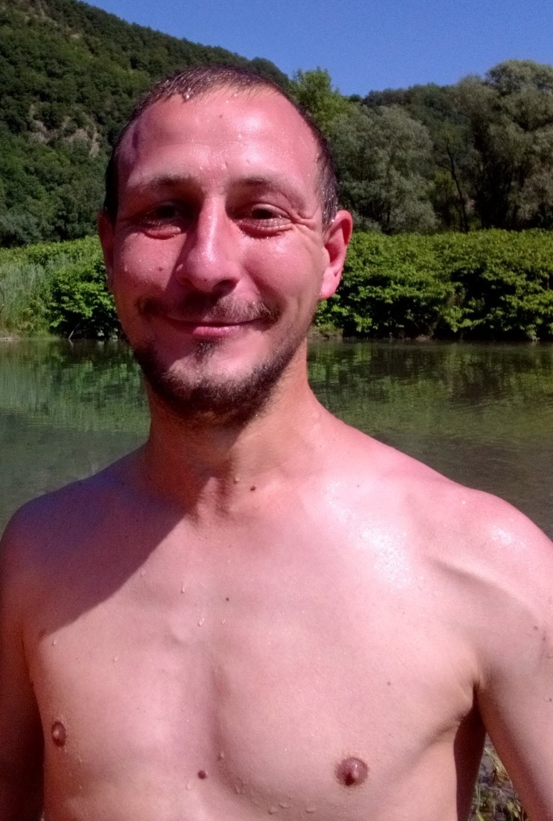 Profil de Melih, 40 ans, Escort Gay Belgique à Beveren-Kruibeke-Zwijndrecht
