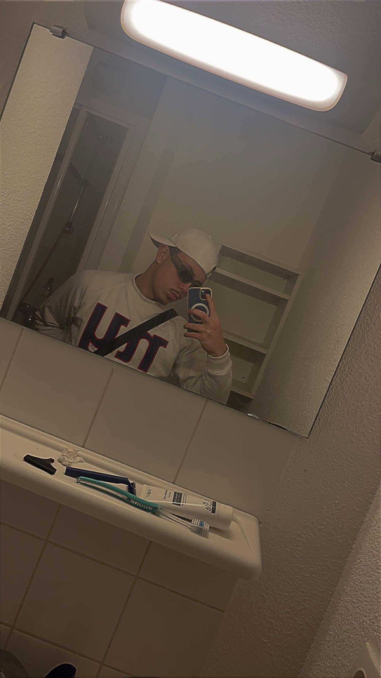 Profil de Aymane, 20 ans, Escort Gay Belgique à Vleteren