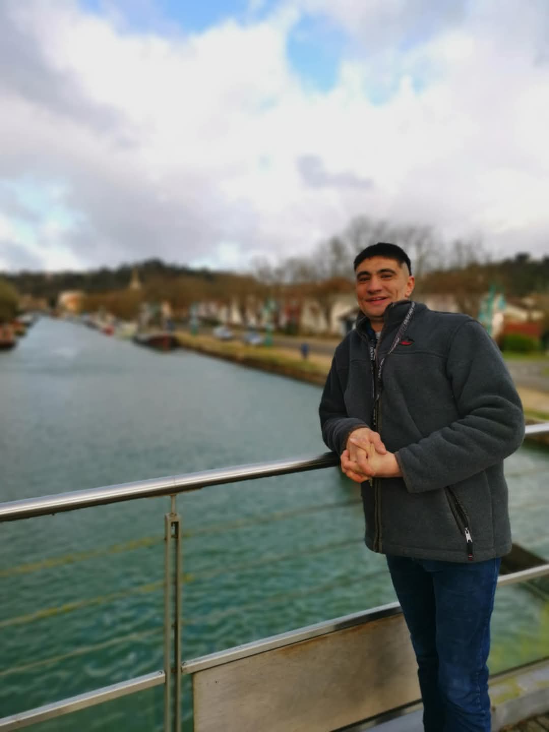 Profil de Maylane, 35 ans, Escort Gay Belgique à Jemeppe-sur-Sambre