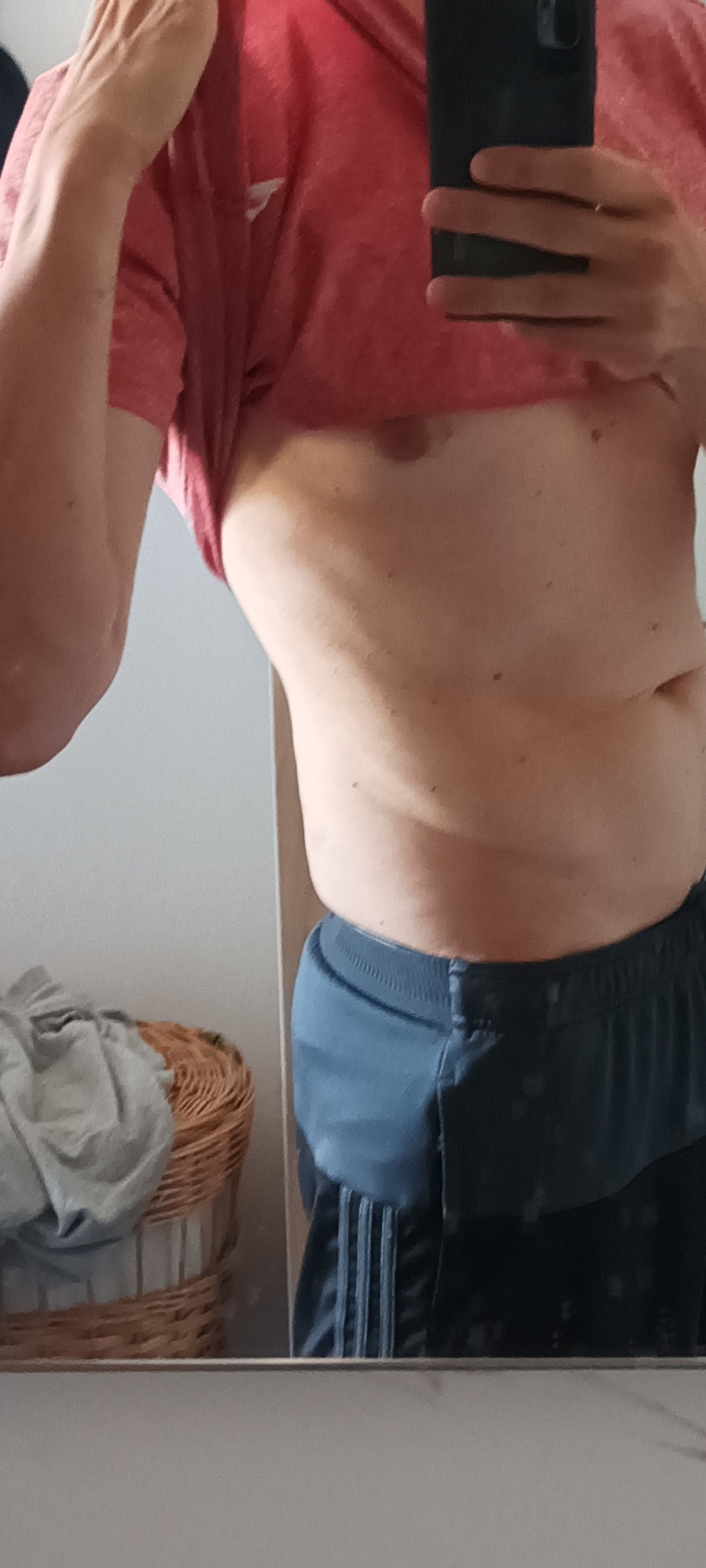 Profil de Lova, 42 ans, Escort Gay Belgique à Diest