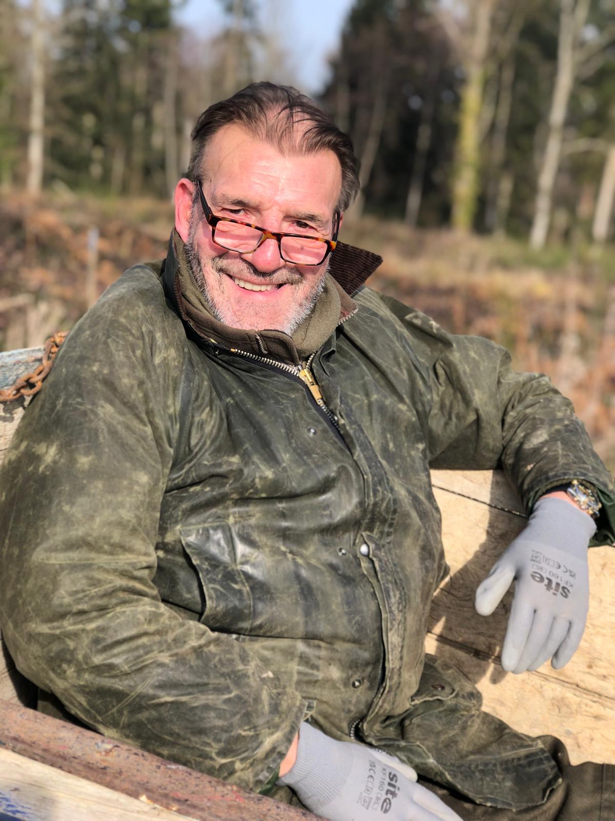 Profil de Dawoud, 55 ans, Escort Gay Belgique à Marche-en-Famenne