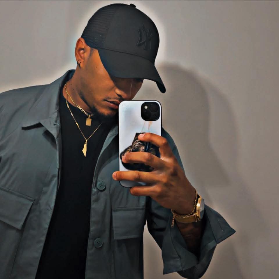 Profil de Moustapha, 32 ans, Escort Gay Belgique à Roulers